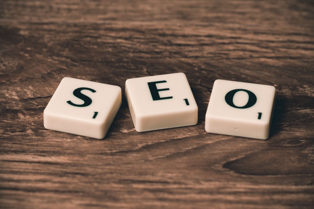 How can I improve SEO for my HR/recruitment website and rank for hiring-related keywords?